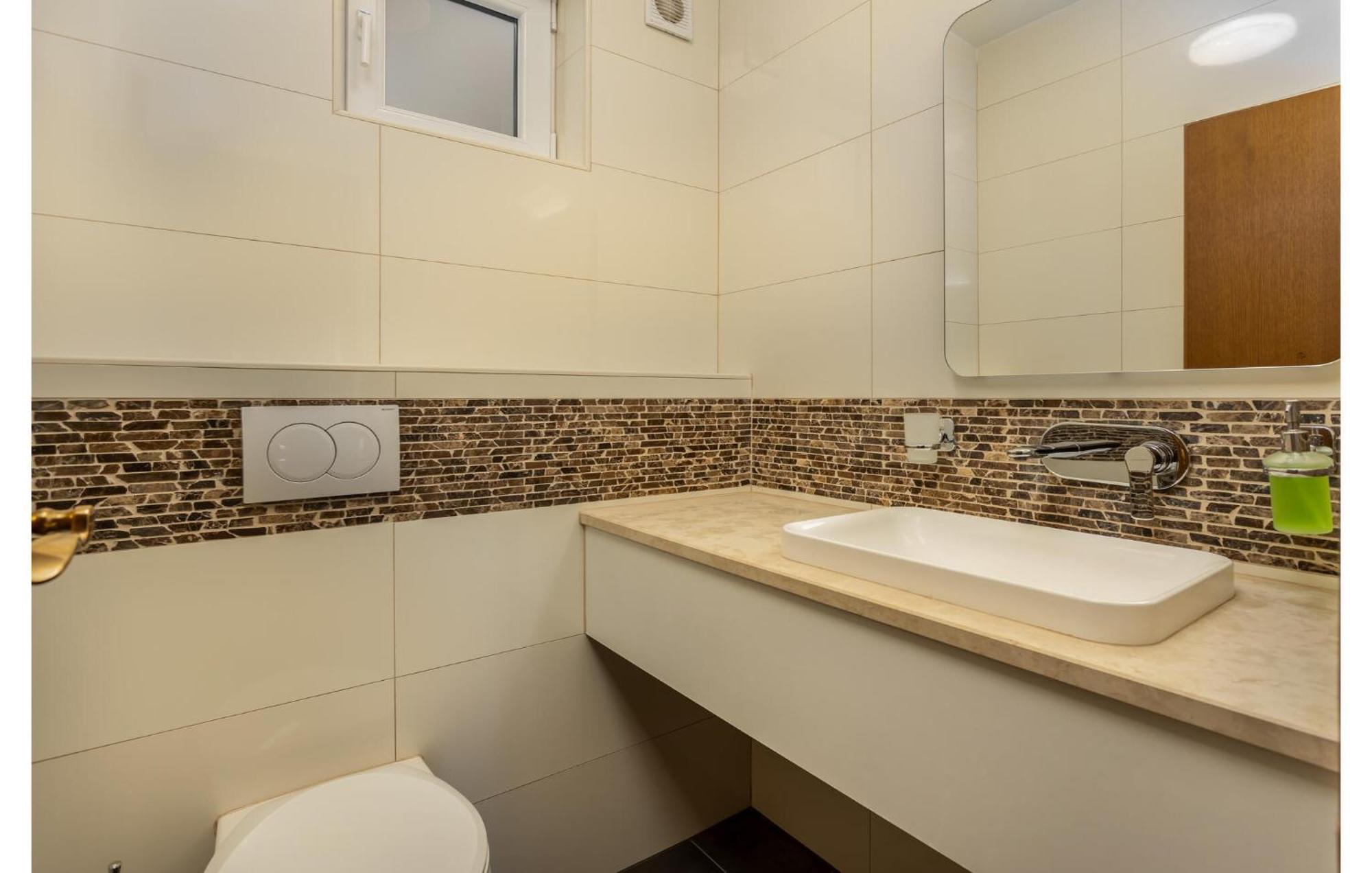 Nice Apartment In Sv,Juraj With Kitchen 斯维蒂尤拉伊 外观 照片
