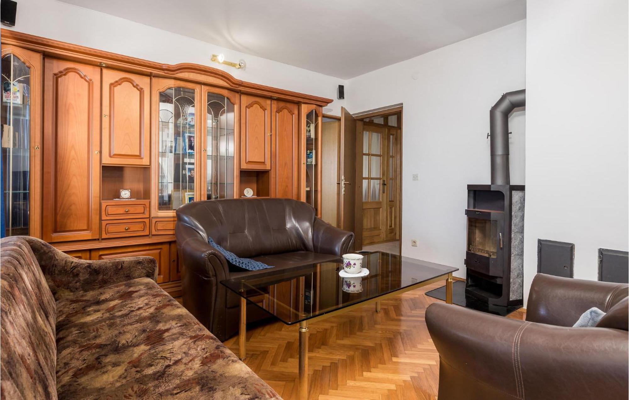 Nice Apartment In Sv,Juraj With Kitchen 斯维蒂尤拉伊 外观 照片