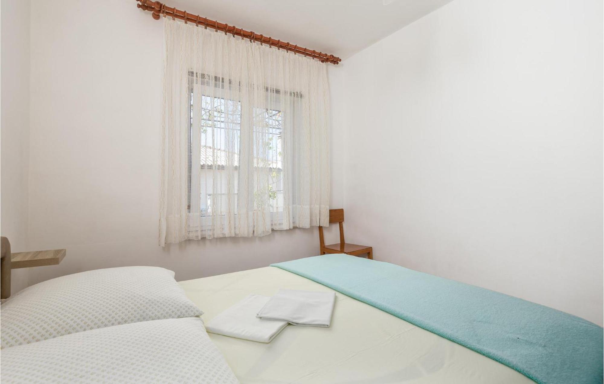 Nice Apartment In Sv,Juraj With Kitchen 斯维蒂尤拉伊 外观 照片